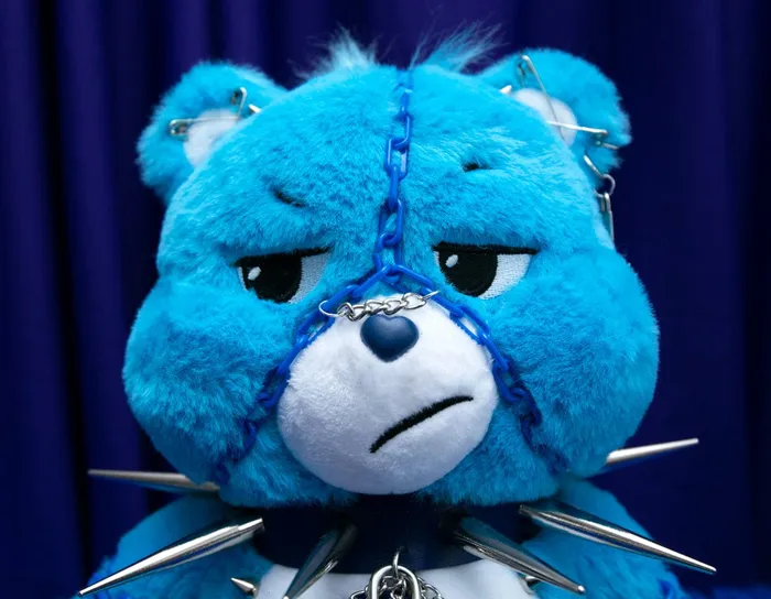 The Kinky Peach Vibrators Punk Bear