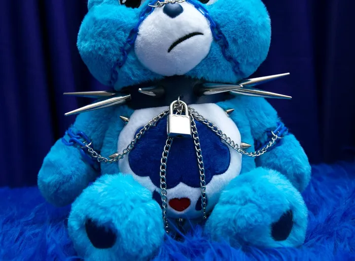 The Kinky Peach Vibrators Punk Bear