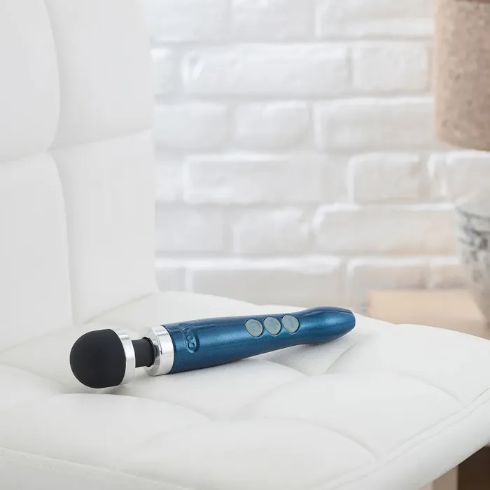 Doxy Die Cast 3 Rechargeable Power Wand Blue Flame Doxy Vibrators